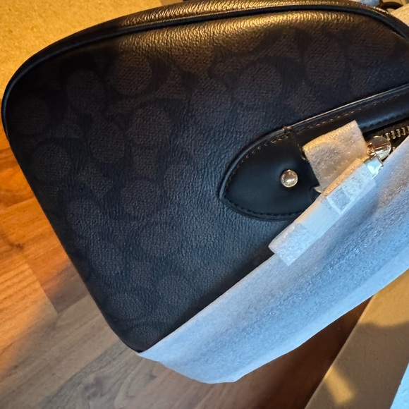 Coach - Rowan Large Satchel in Signature Canvas - NWT + protective covers - Picture 7 of 10